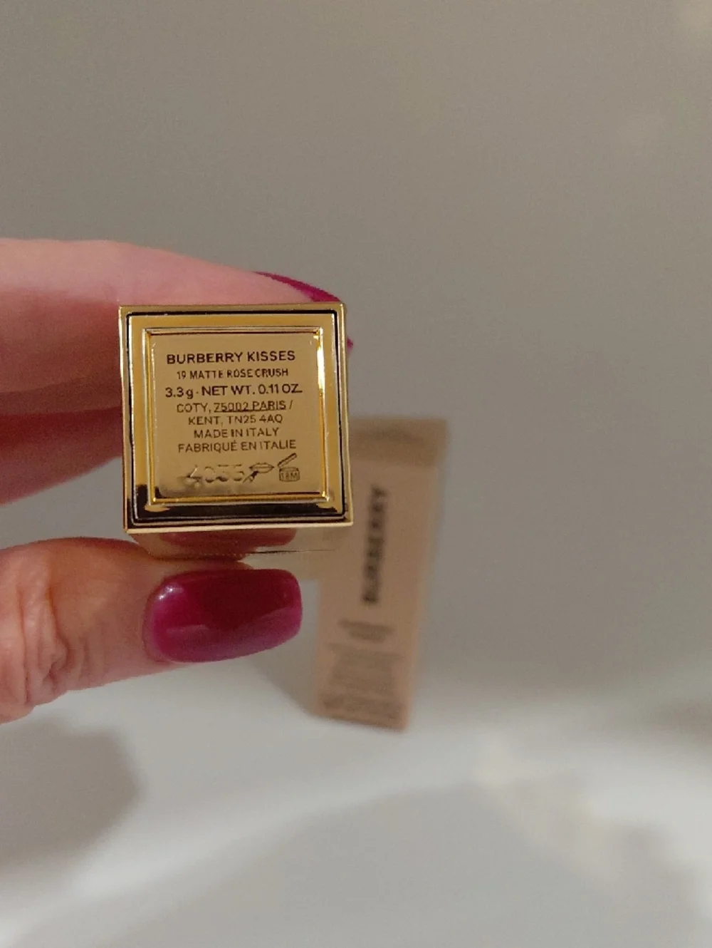 NIB! Burberry Kisses Matte Lipstick in Rose Crush #19